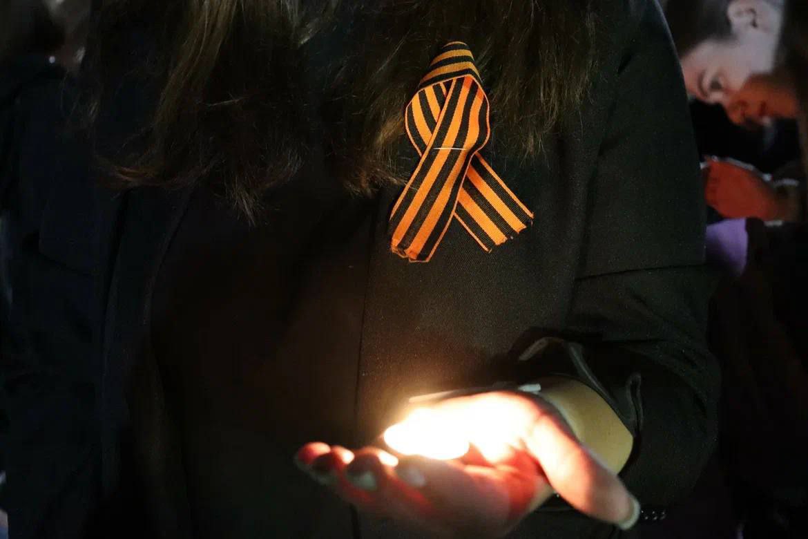 Глава Петровского округа Н.В.Конкина: &quot;Накануне Дня Победы в Светлограде зажглись свечи в память о погибших героях Великой Отечественной войны&quot;.