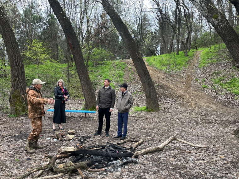 Вопрос сохранения памятника природы краевого значения Гора Куцай обсудили петровчане с представителем Губернатора СК. Вопрос сохранения памятника природы краевого значения Гора Куцай обсудили петровчане с представителем Губернатора СК.