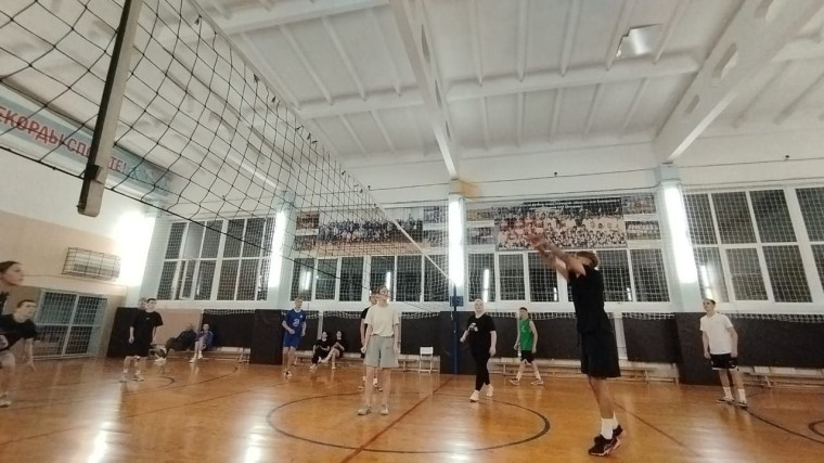 В Благодатном состоялся турнир по волейболу.